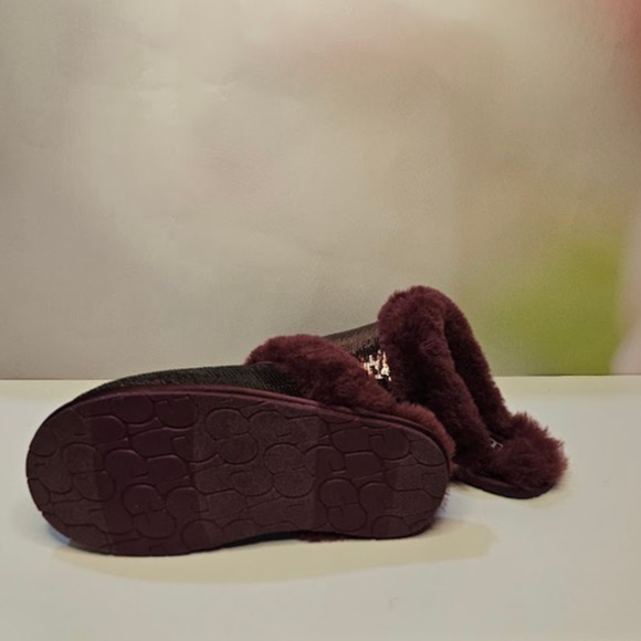 Ugg Women's Scuffette II Mirror Ball Size 5 Wild Grape NWT - Picture 5 of 6